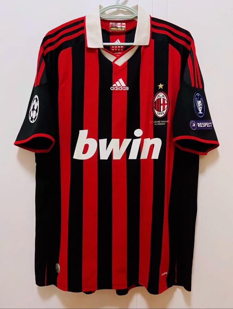 15场11球！19岁亿元小妖搅动冬窗，利物浦抢得赢吗？