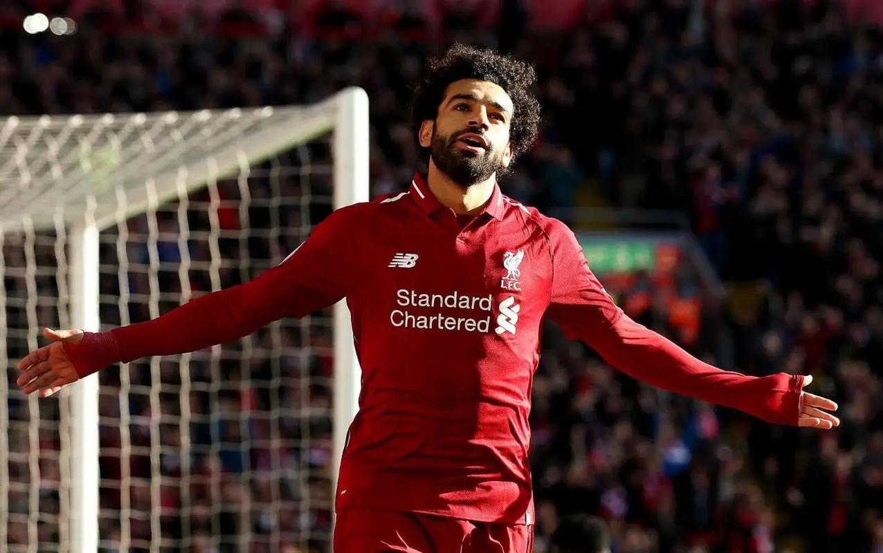 赖特：媒体在利用贝林被换下制造矛盾，这事他们能炒到世界杯（赖特：媒体借贝林被换大做文章，话题能炒到世界杯）