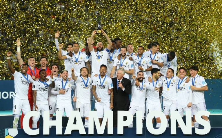 国乒香港训练！王楚钦一身黄好亮眼，莎莎苦练反手，陈幸同回归