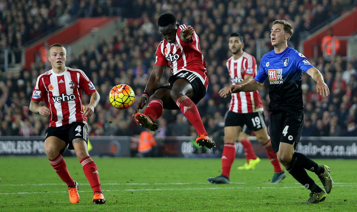 2025／26赛季英超：不降反升！23岁沃尔特马德身价涨至7000万（英超2025／26赛季：23岁沃尔特马德身价逆势飙升至7000万）