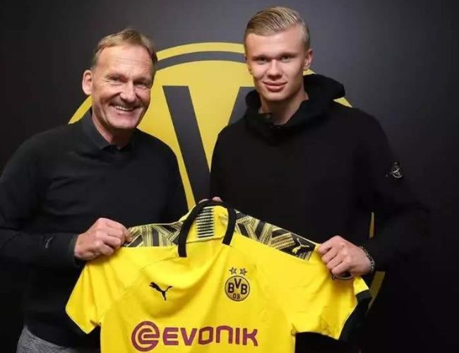 杜克兰特连续得分，全队士气高涨