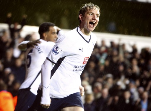 奥斯梅恩：对未能拿到世界杯入场券道歉，非洲杯目标是夺冠（奥斯梅恩为无缘世界杯致歉，非洲杯剑指冠军）