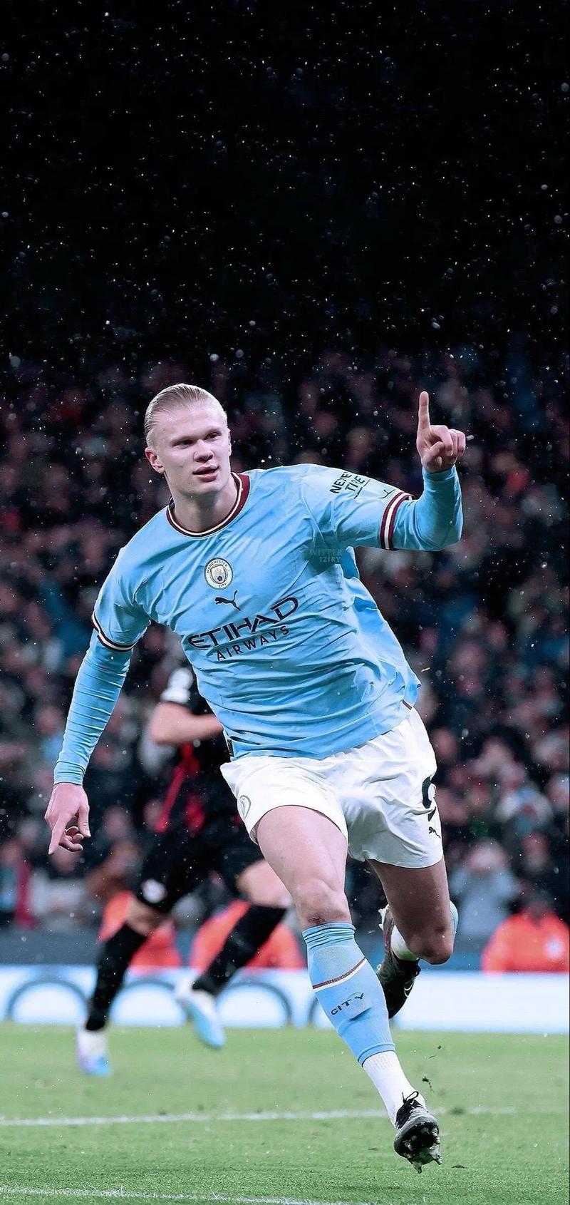 五粮液全球发售世界杯官方联名产品，打造中国白酒国际化“品效合一”新样本