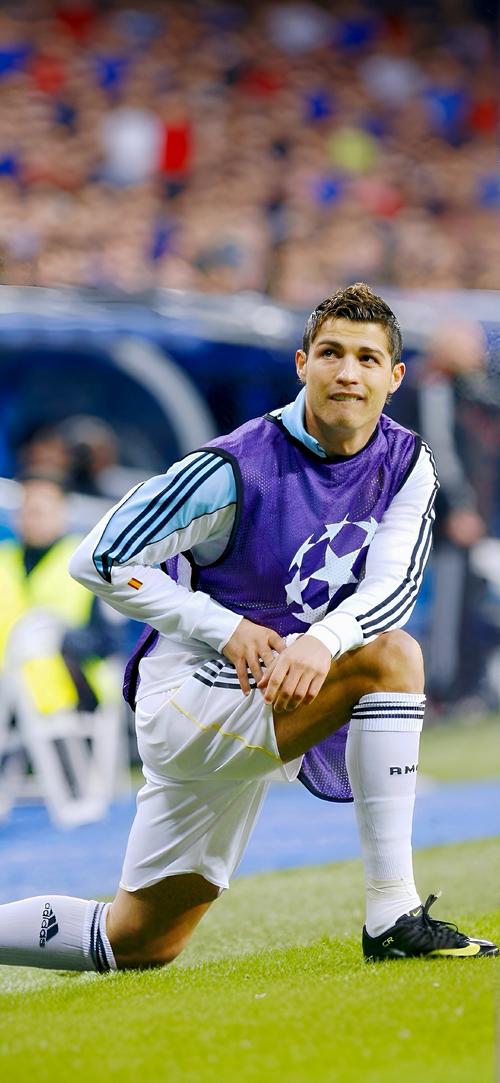 BBC：阿莫林、斯洛特与埃迪·豪为英超受网络辱骂最多主帅