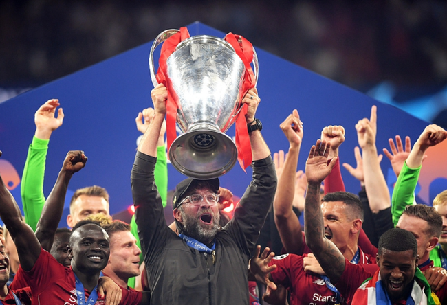 内马尔：我的心永远属于桑托斯；之后将进行膝盖半月板手术