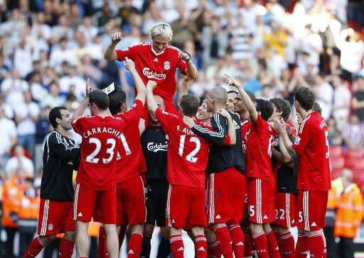 英超节礼日传统断裂！百年习俗因赛程压力首次让步（英超节礼日百年传统首次让步：赛程压力迫使改变）