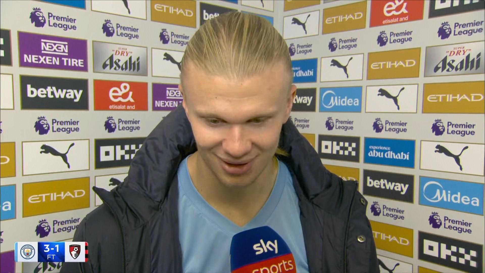 承担重任！麦克丹尼尔斯半场8中6轰14分2板