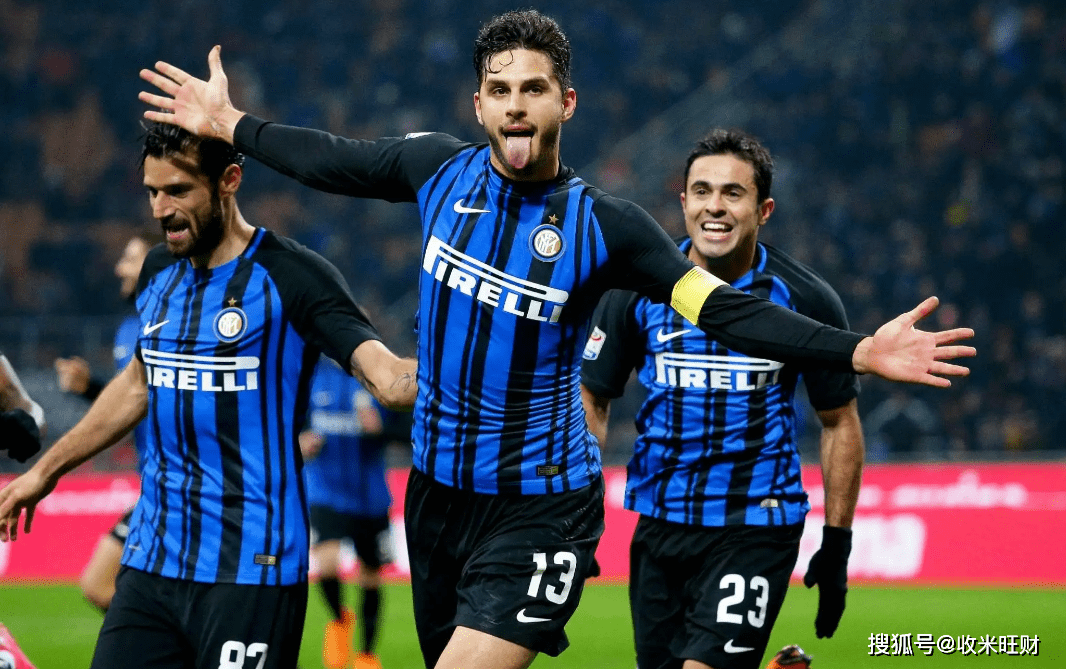 马卡：费兰曾与莫拉塔沟通穿西班牙7号球衣，后者表示支持