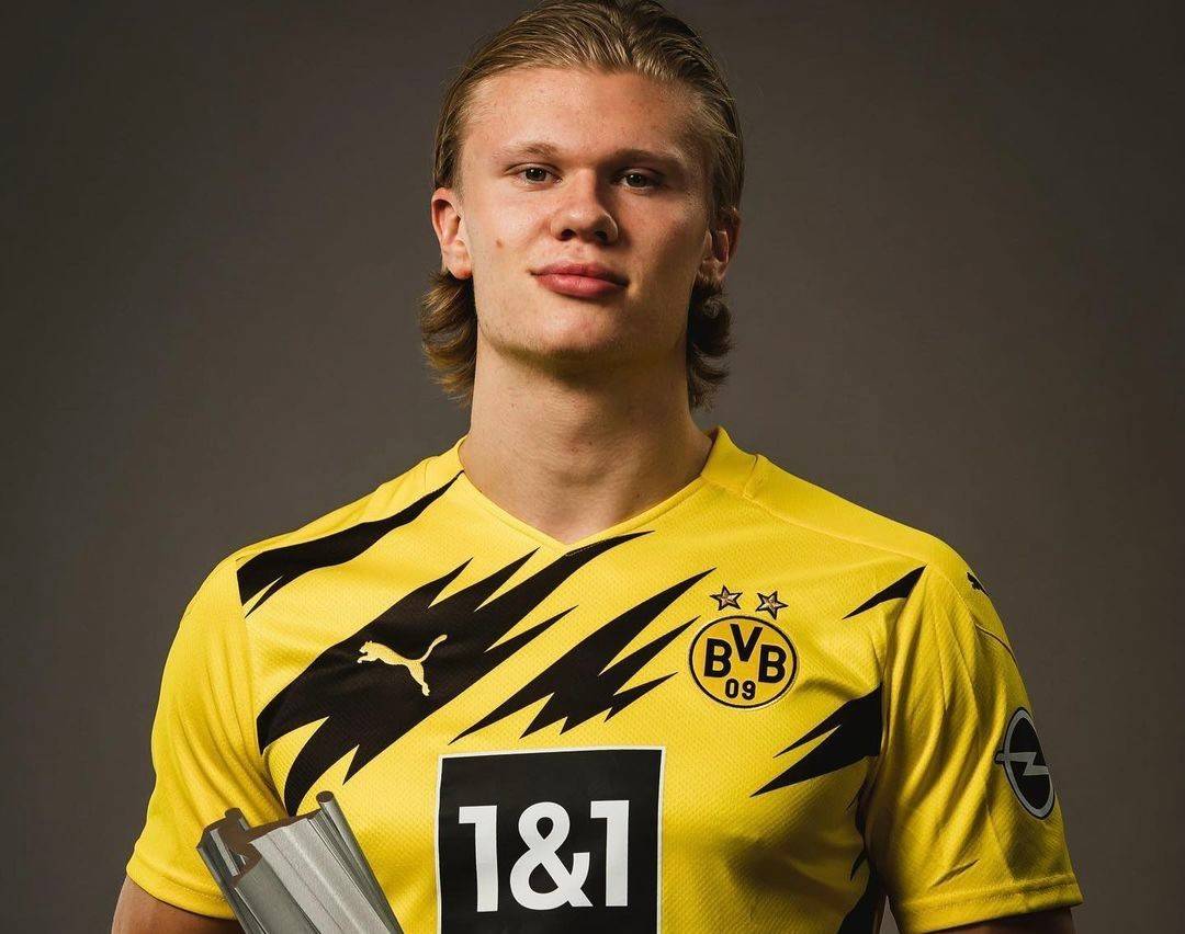 首尔外援后卫亚赞：能够限制住费利佩并不是我一个人的功劳