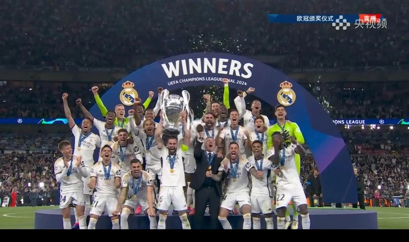 北青：向余望确定缺席中乌之战，吾米提江可能替补出场